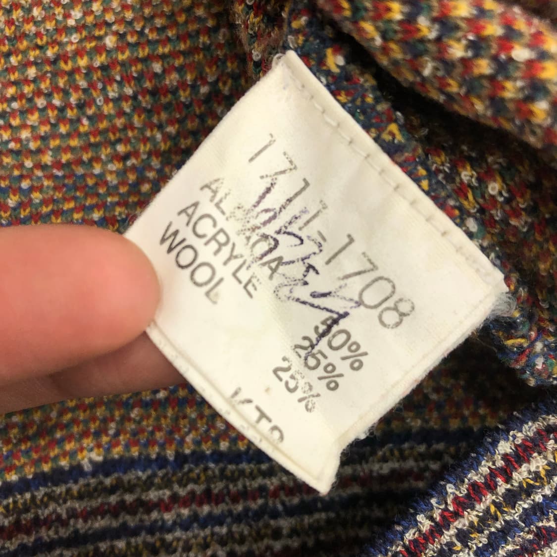 미쏘니 울 멀티컬러 패턴 니트 상품이미지5