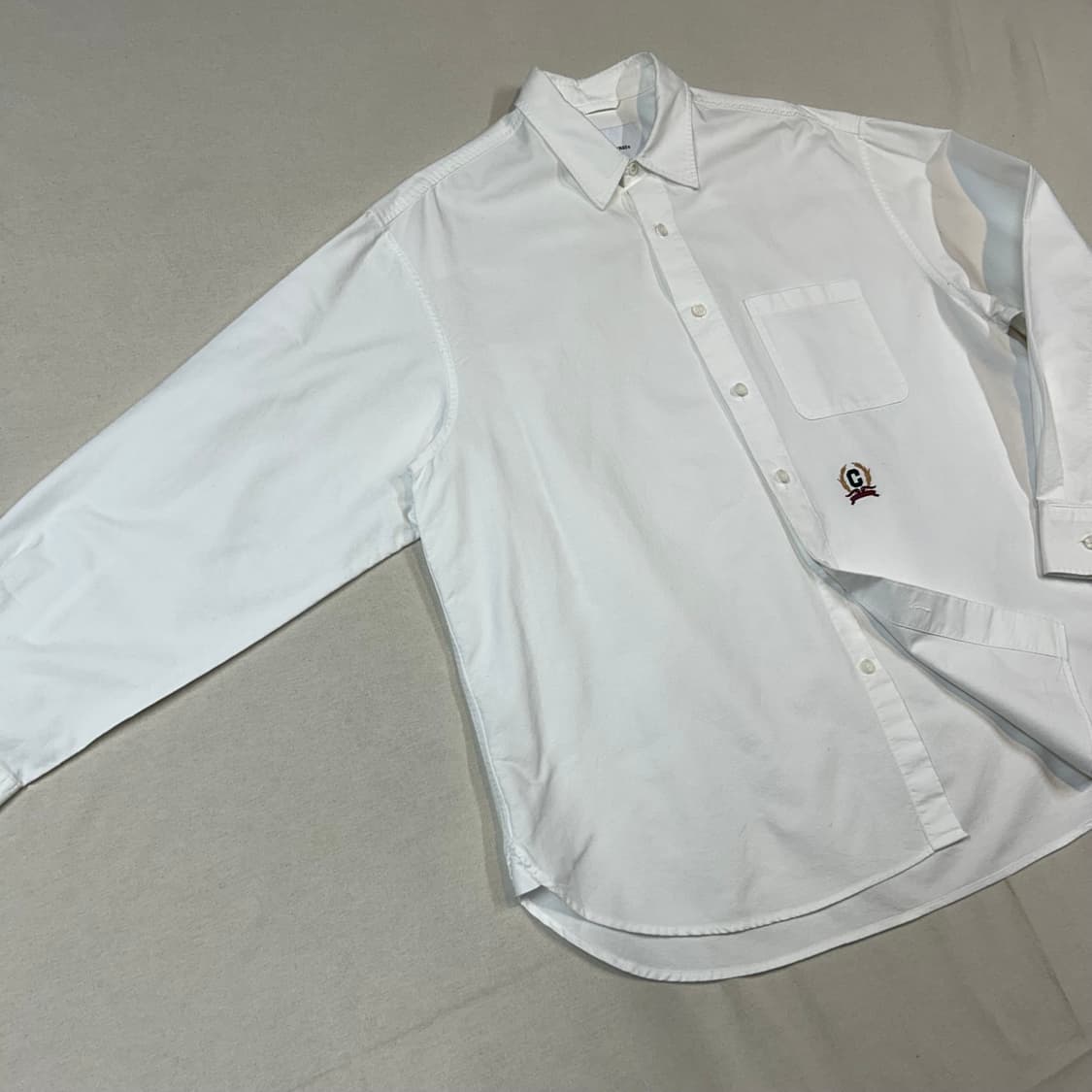 M) 커버낫 프레피 C로고 오버핏 옥스포드 셔츠 화이트 상품이미지4