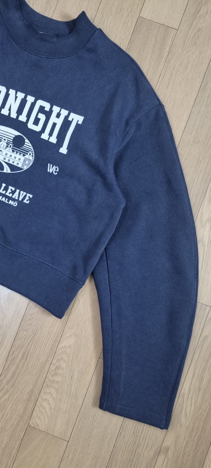 아위 크롭 맨투맨 Free _ 여성 상품이미지5