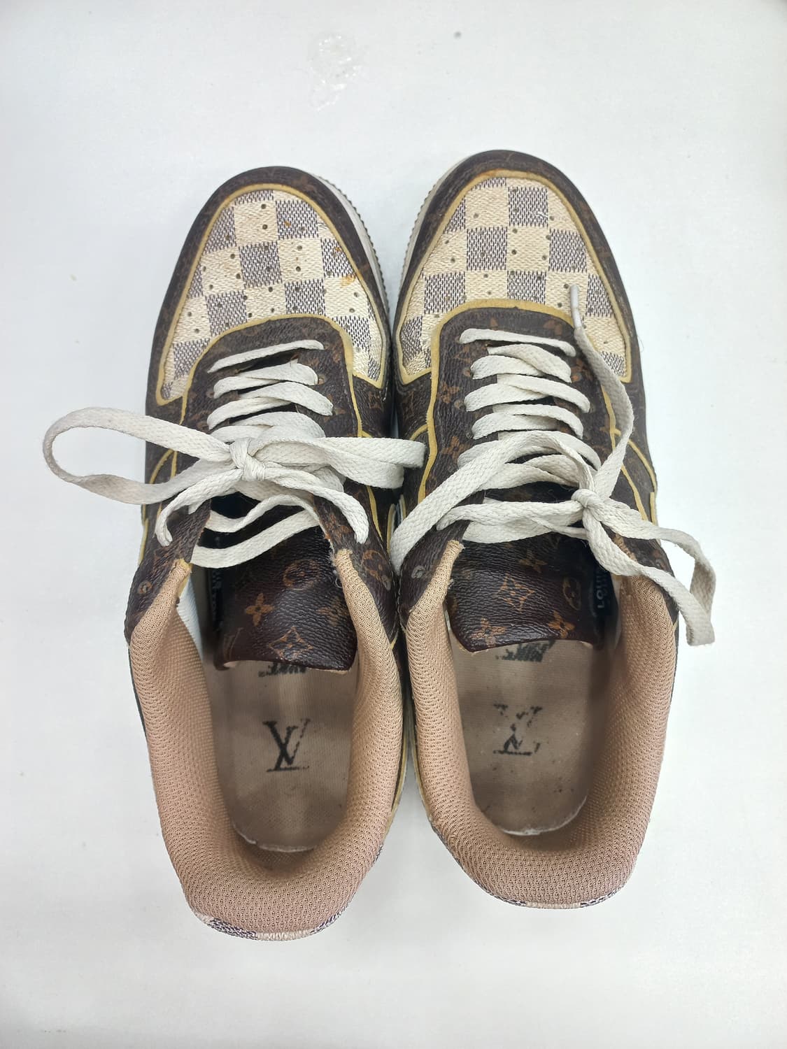 루이비통x나이키 에어포스1 브라운 모노그램 265mm 상품이미지1