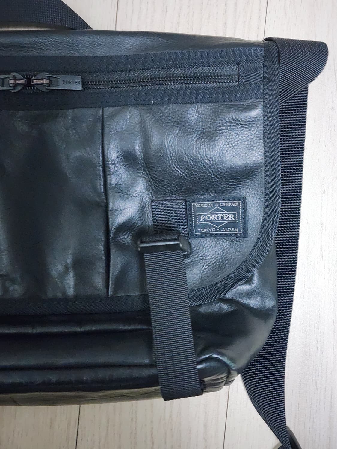 요시다포터 aloof 메신저백 S 상품이미지2