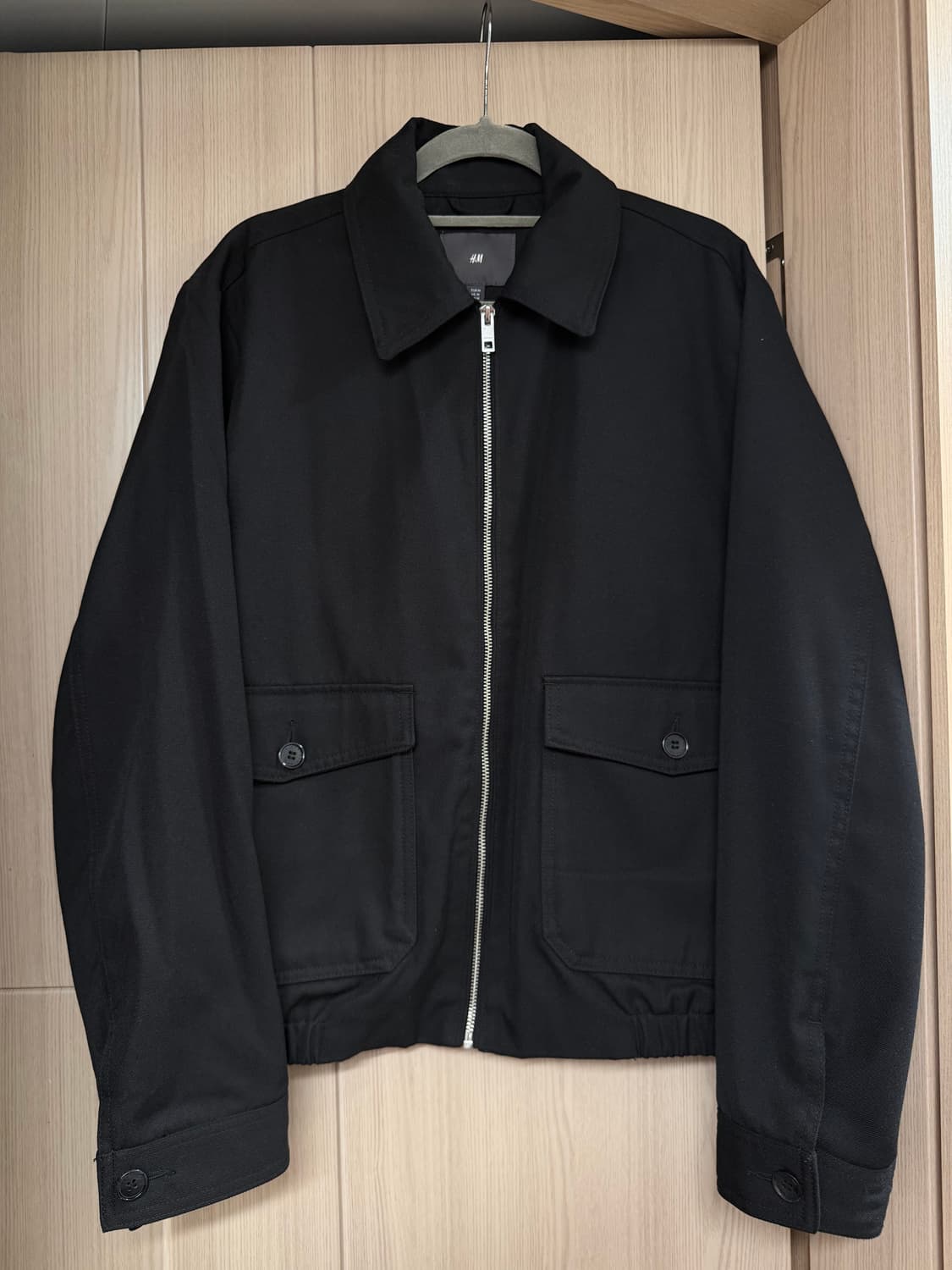 H&M 블랙 집업 자켓 상품이미지1