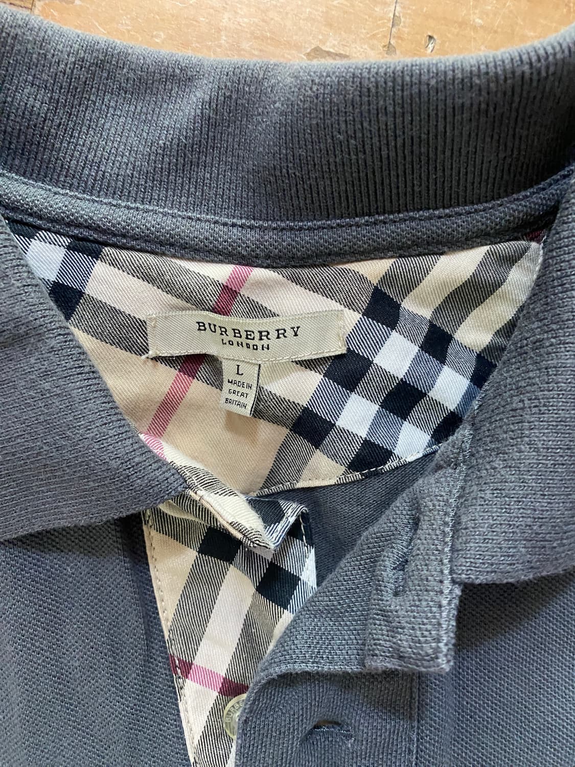 버버리 런던 그레이 폴로티셔츠 L사이즈 (100) 상품이미지2