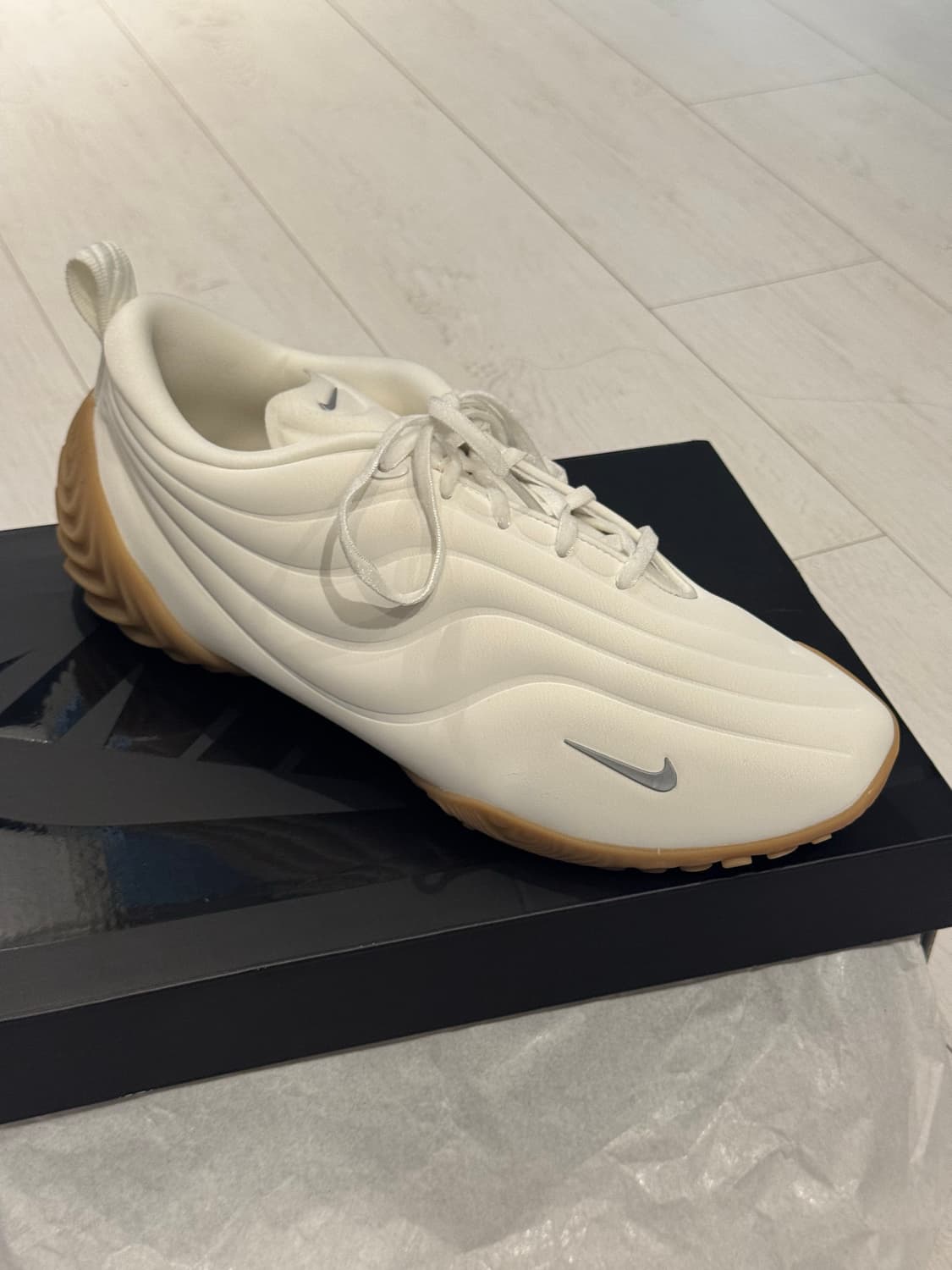 Nike Astra Ultra Sail Gum Light Brown 상품이미지4