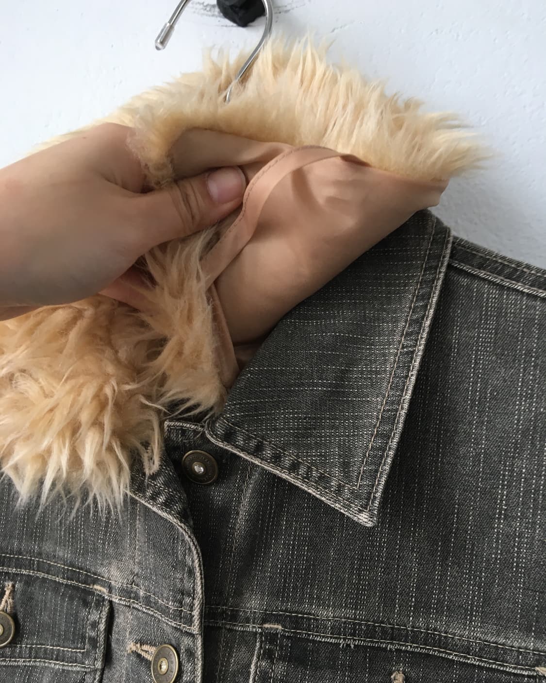 Fake fur trimming trucker jacket 상품이미지5