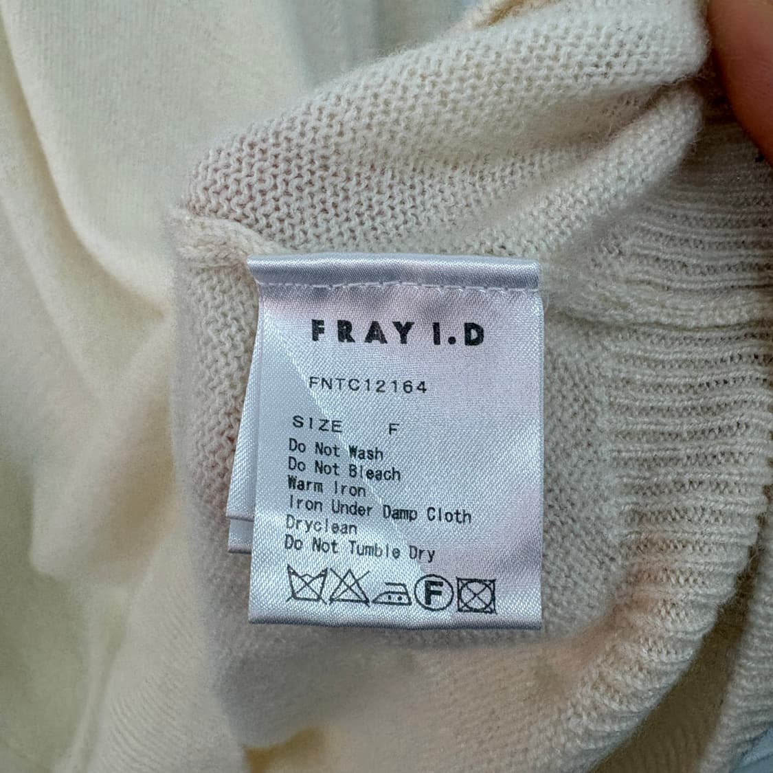 캐시미어 100 브이넥 니트 아이보리 여/L 상품이미지6