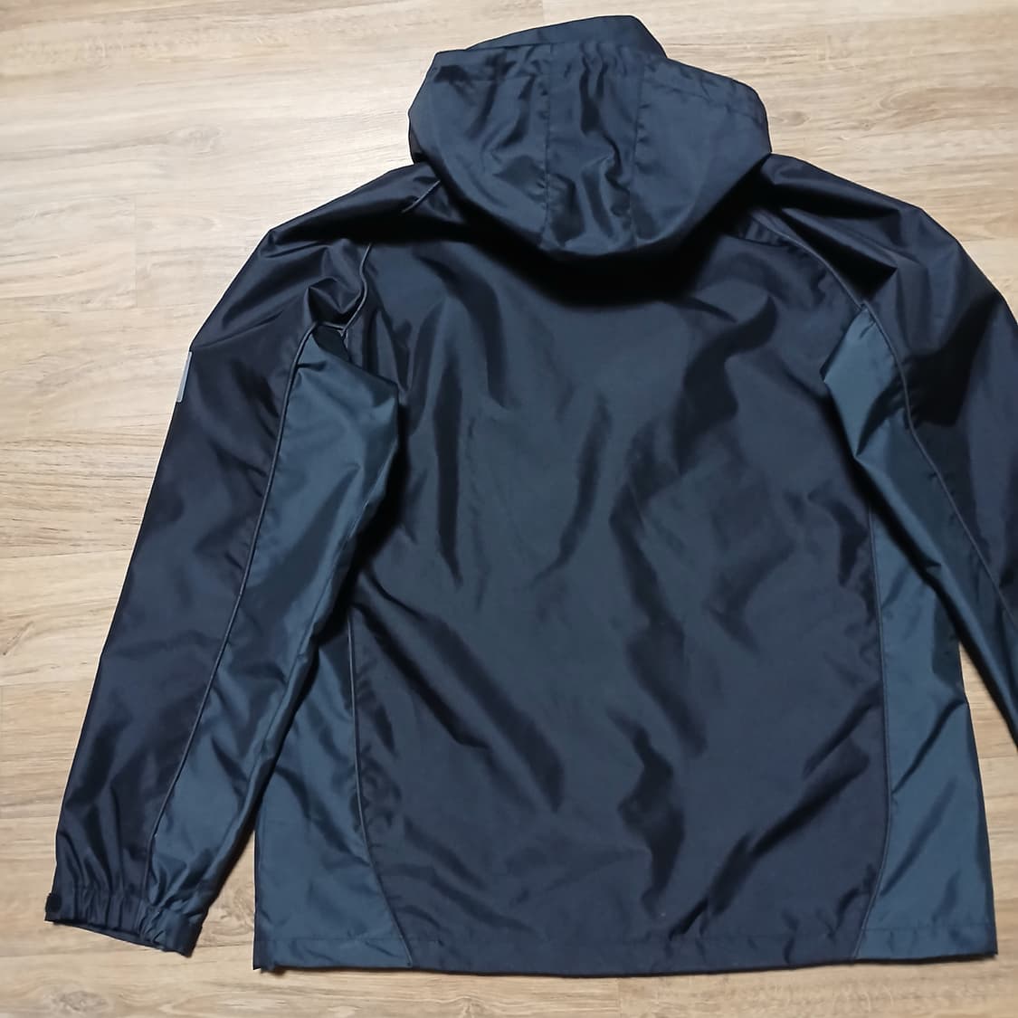 택붙은 미사용 Volvo 볼보 바람막이 자켓 xl 105 상품이미지6