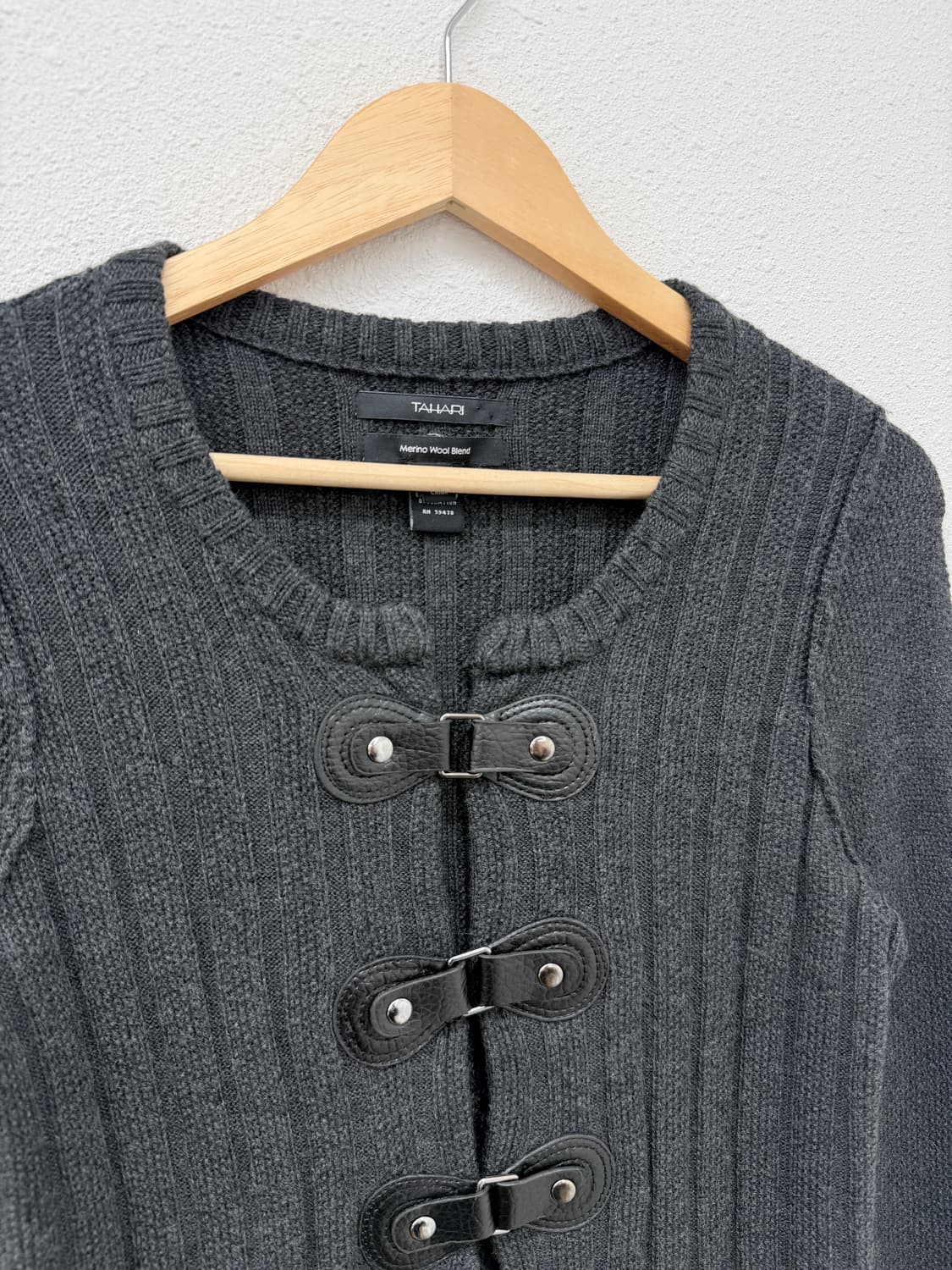 빈티지 tahari 슬림 버클 니트 가디건 상품이미지5