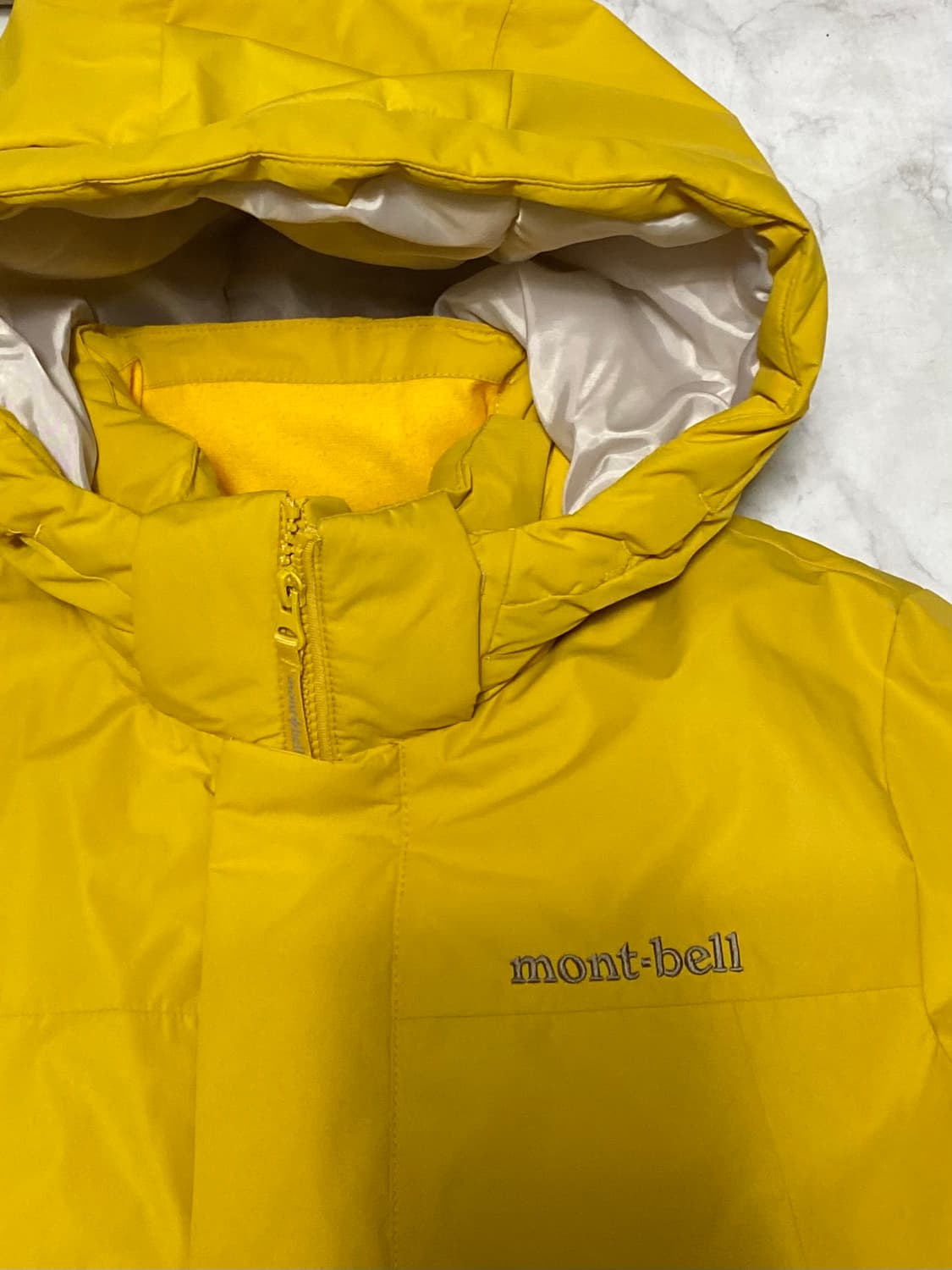 몽벨 여성 패딩 여성 95 ~ 100 상품이미지2