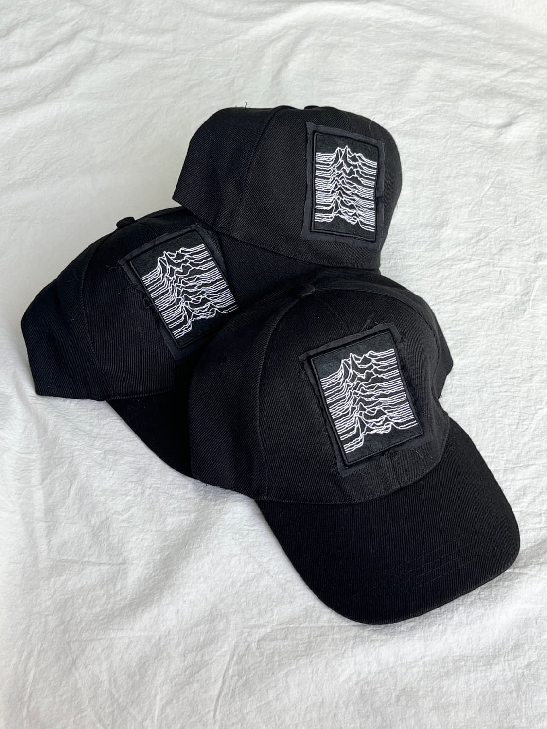 조이디비전 디스트로이드 자수 패치 블랙 볼캡 모자 상품이미지1