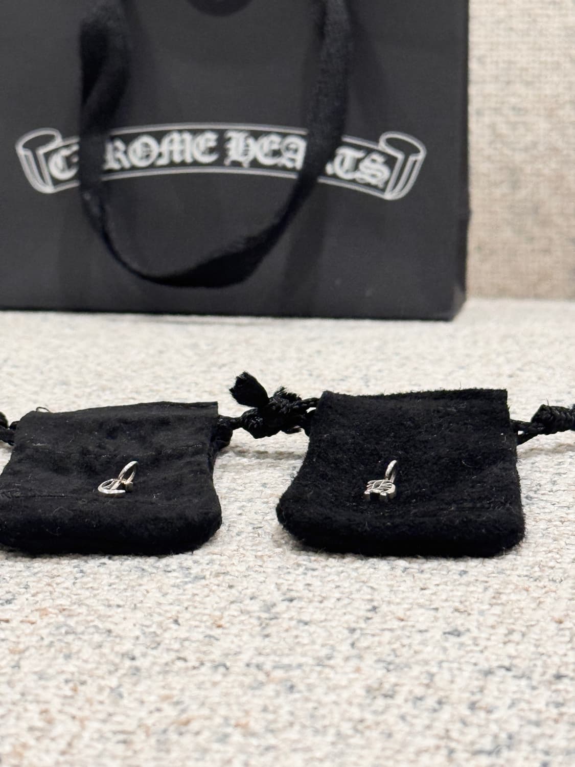 크롬하츠 미니 알파벳 참 팬던트 실버 상품이미지7