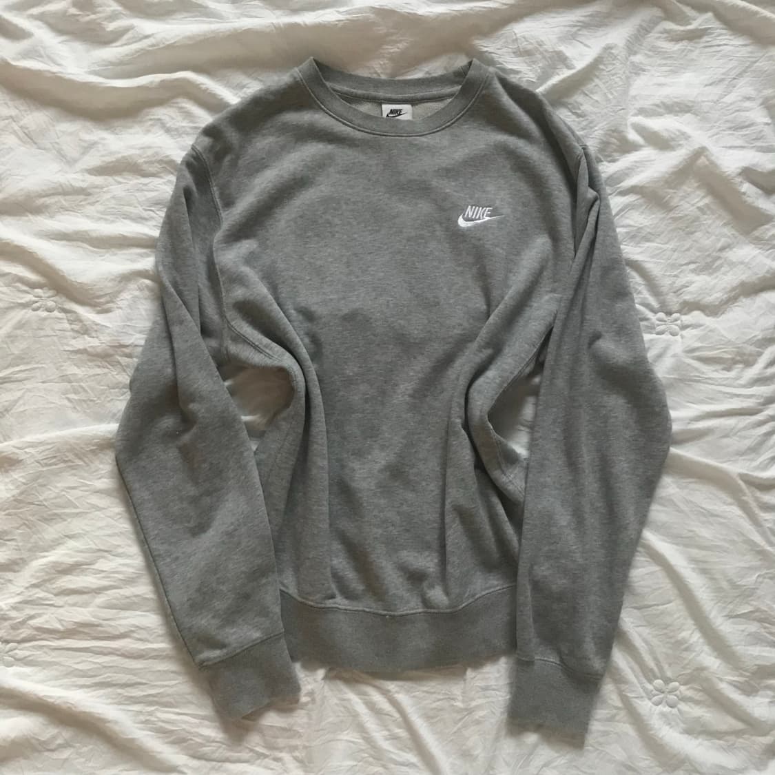 나이키 맨투맨 상품이미지1