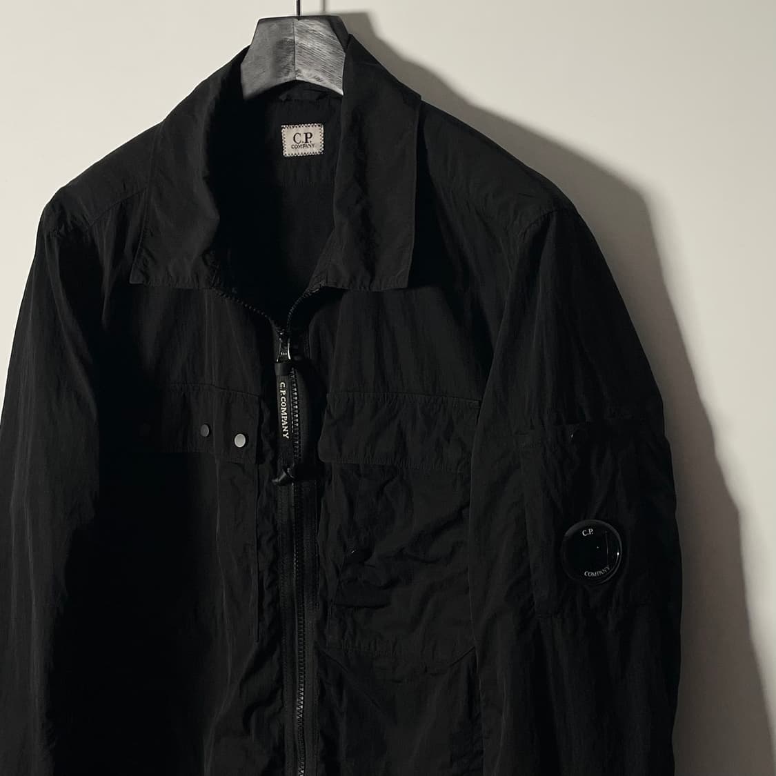CP컴퍼니 투웨이 렌즈 나일론 자켓 (on.557)   상품이미지5