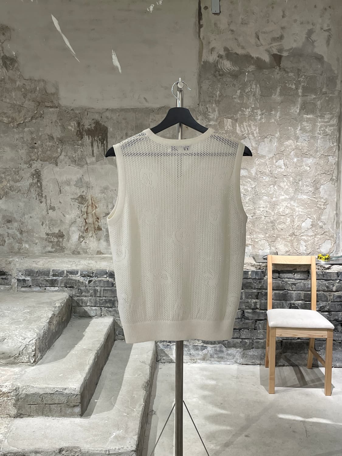 크리스찬 디올 스포츠 크림 V넥 메쉬 아크릴 베스트 상품이미지6