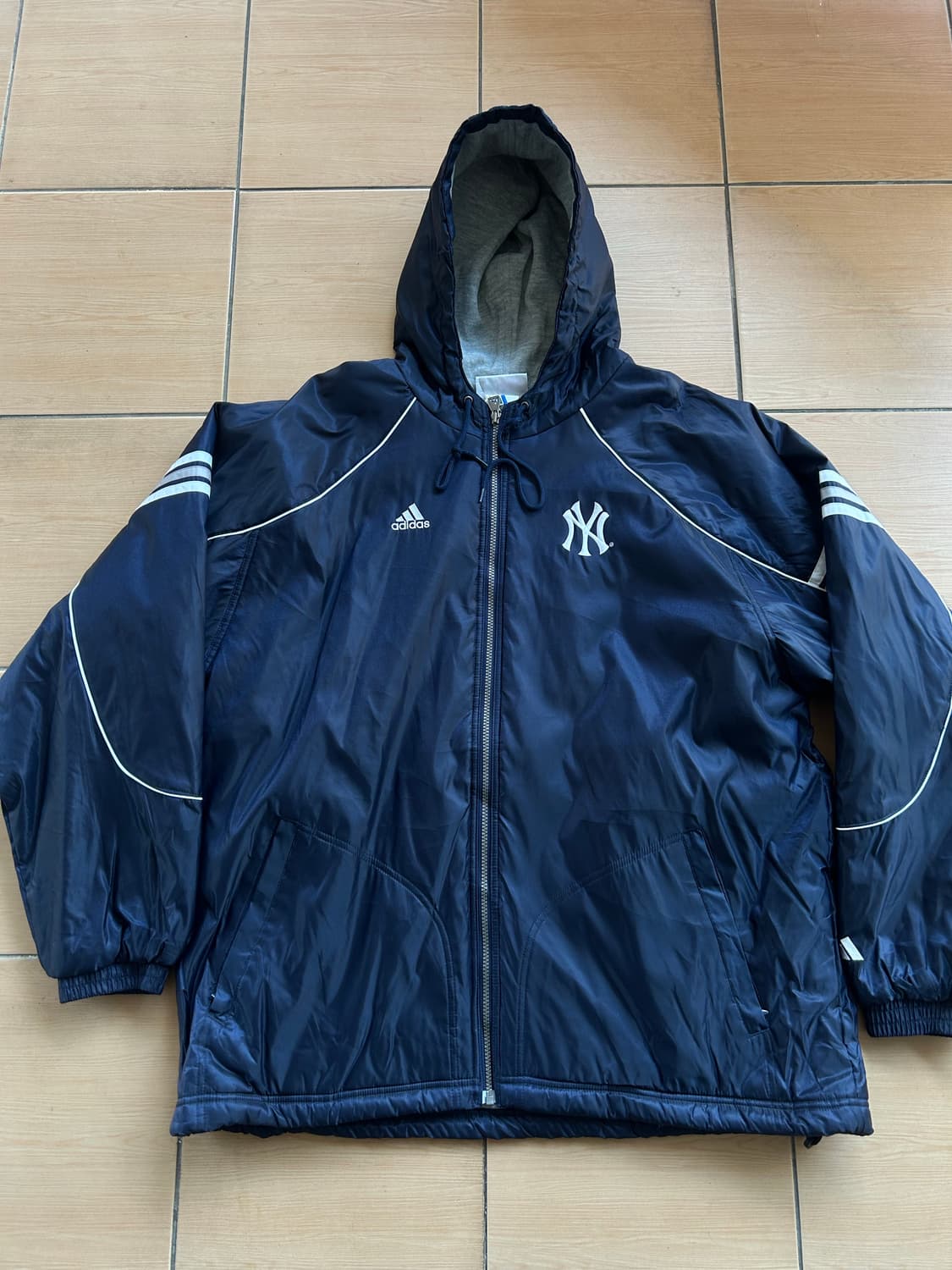 90‘s 아디다스x뉴욕양키스 자켓XXL 상품이미지1