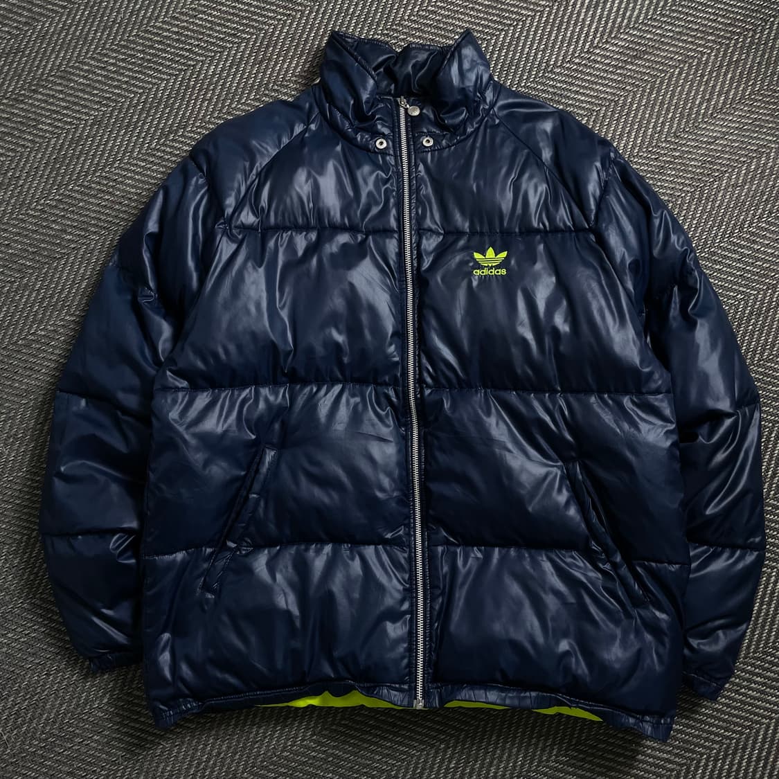 00s 아디다스 네온 자수로고 네이비 패딩 점퍼o 4523 상품이미지1