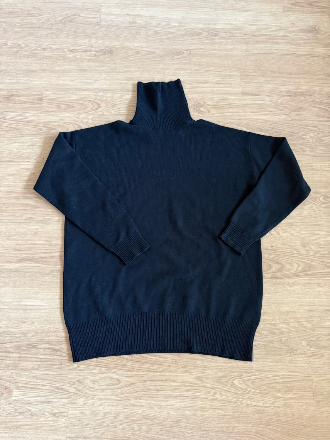 질샌더 Jilsander 블랙 캐시미어 100% 터틀넥 니트 55-66 상품이미지1