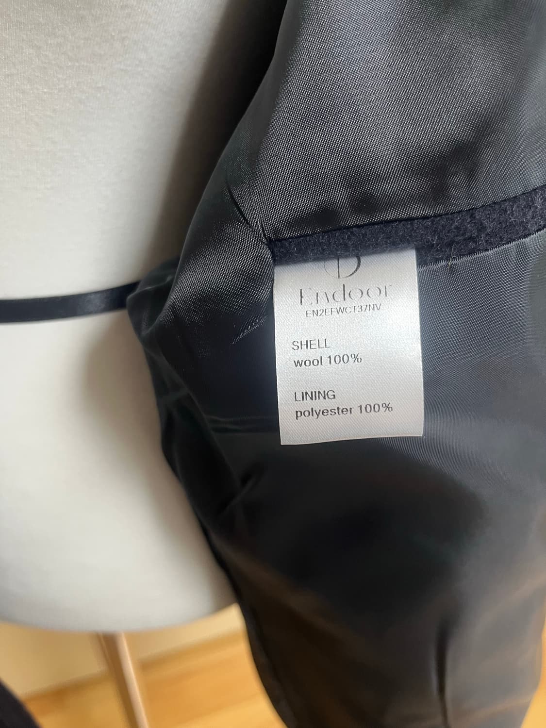 엔도어 숏 맥스 코트 1 네이비 / 박스O, 택O 상품이미지4