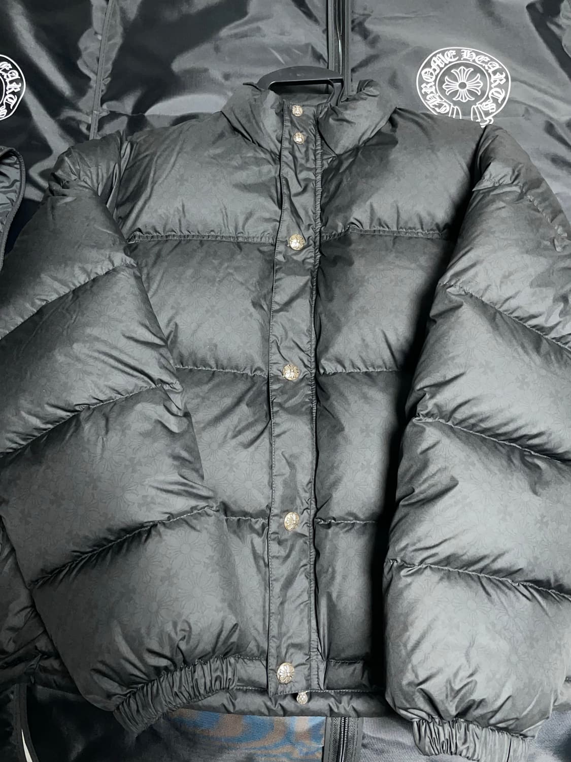 크롬하츠 스티프 V2 블랙 패딩  상품이미지5