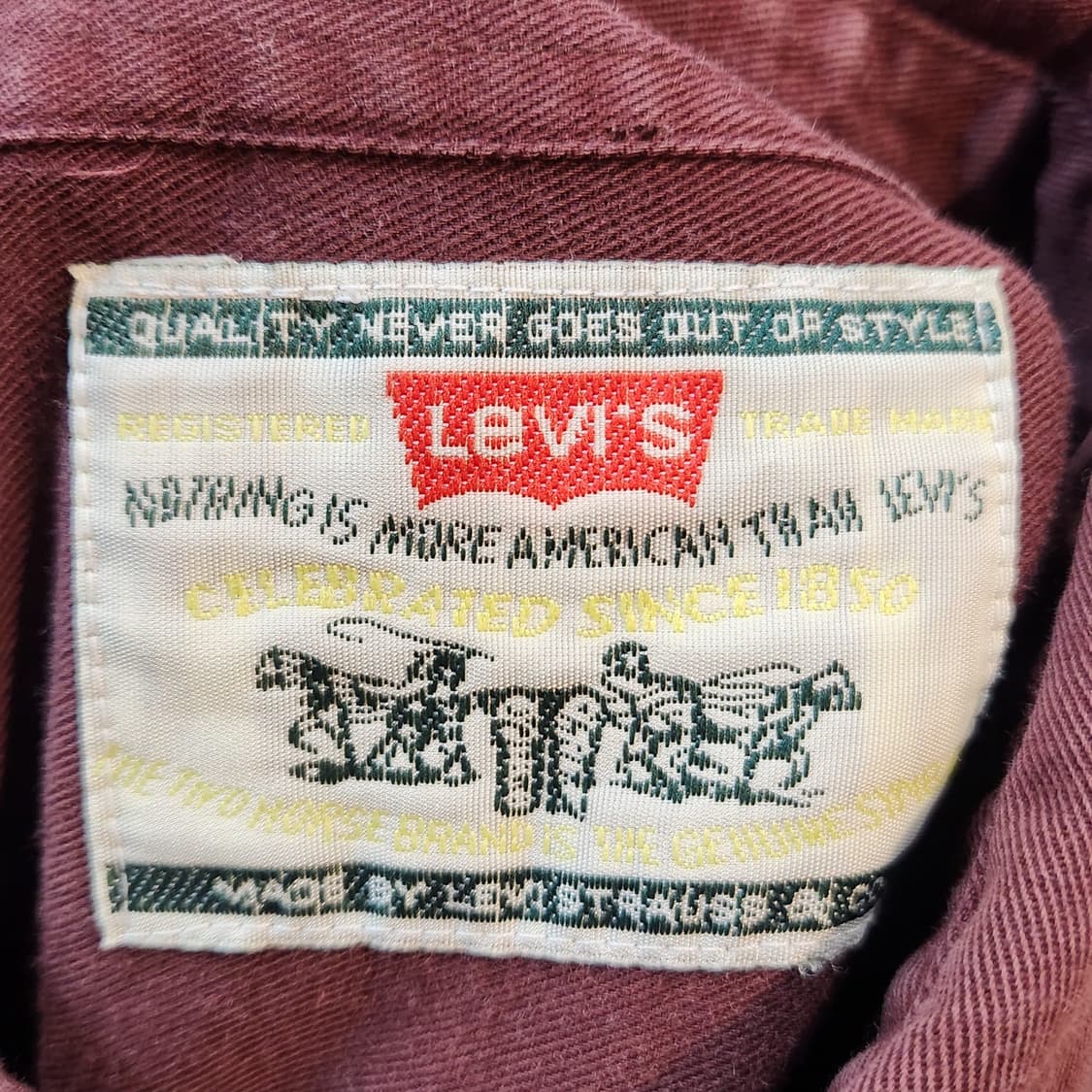 Levi’s 브릭 버건디 워시 셔츠 상품이미지2