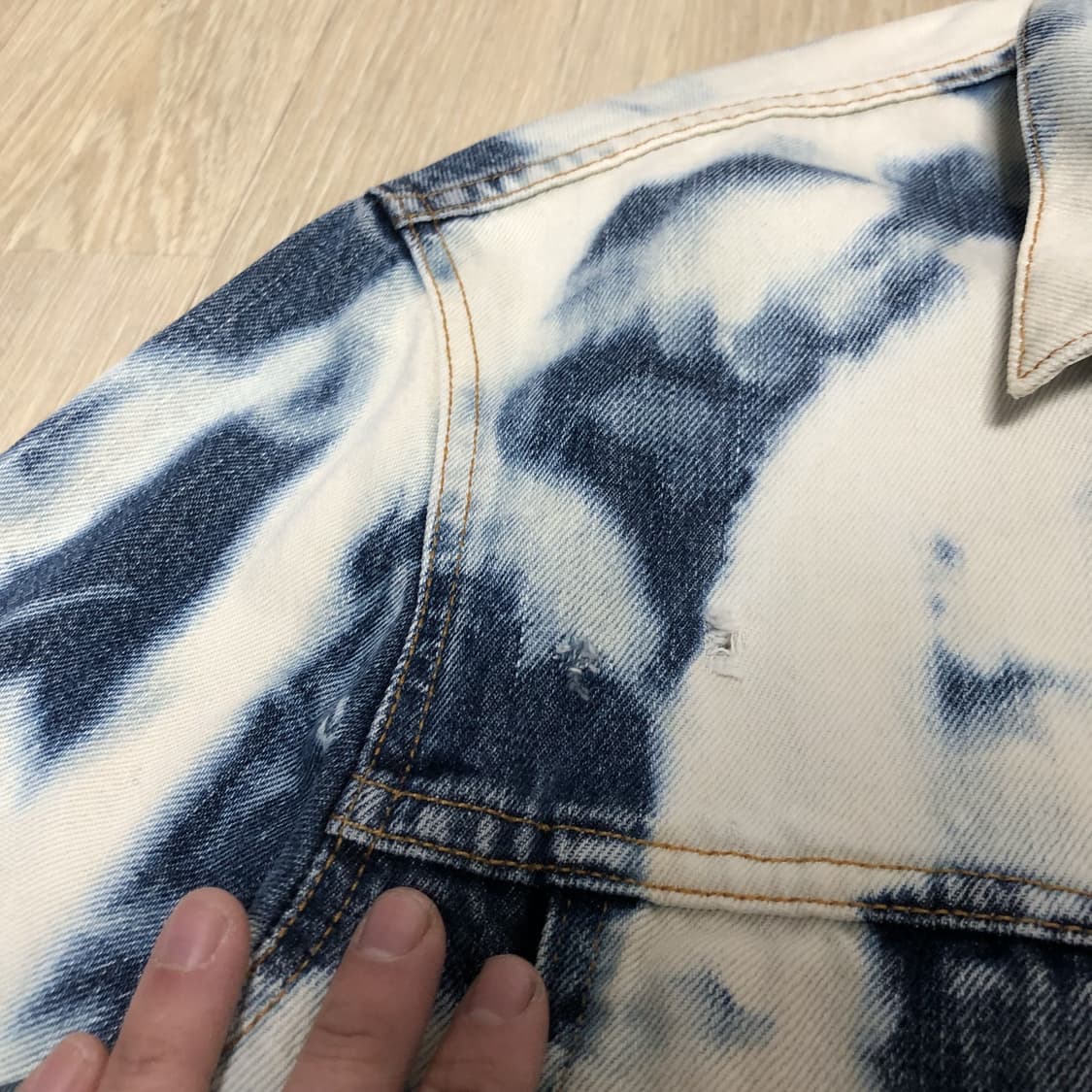 (XL) 90's 리바이스 Levi's 유럽판 70503 블리치드 자켓 상품이미지3