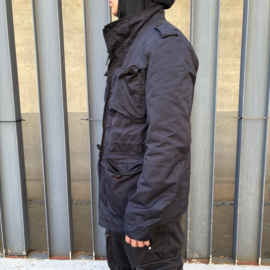 씨피컴퍼니 왁스 텍스쳐 & 페이딩 다크네이비 필드자켓 상품이미지2