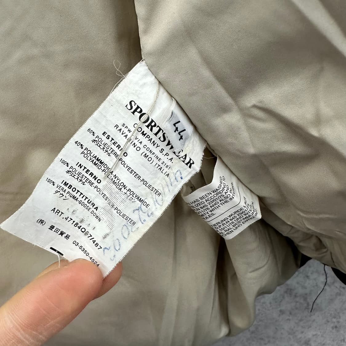 90 C.P 컴퍼니 남자 구스다운 고글 패딩 상품이미지6