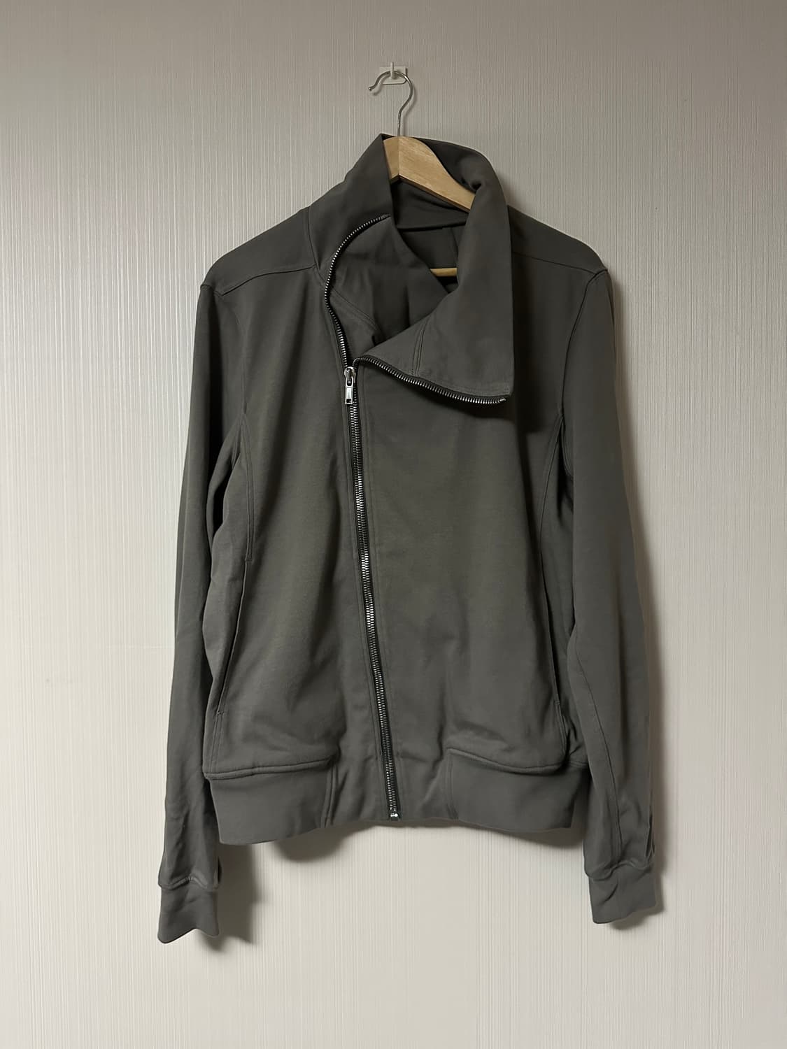 [L] 릭오웬스 바우하우스 조거 집업 자켓 BA 상품이미지5