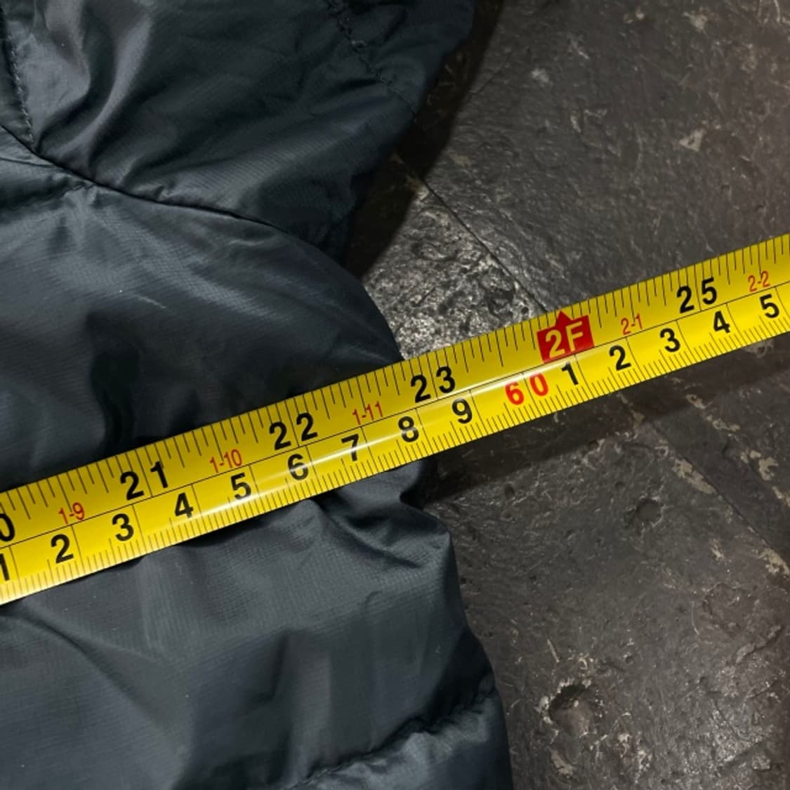 100 콜럼비아 경량패딩 상품이미지7