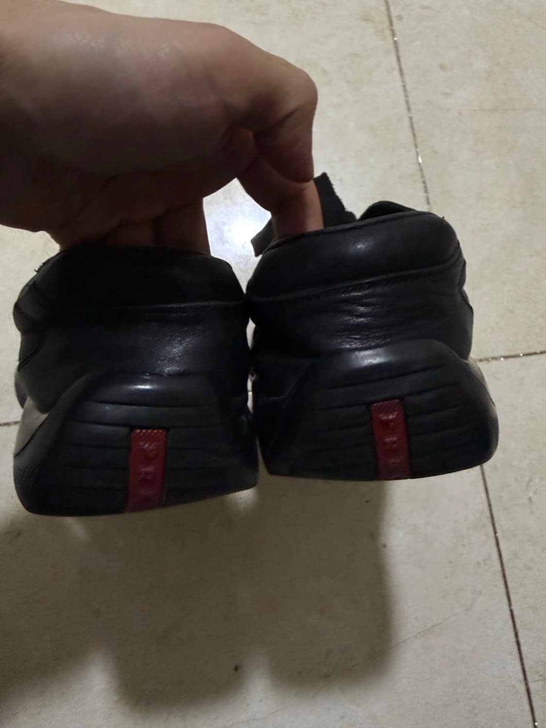 프라다 스포츠 블랙 레더 스니커즈 상품이미지4