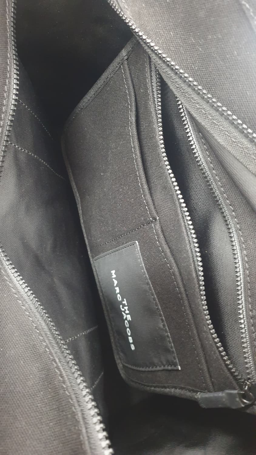 마크제이콥스 블랙 The Tote Bag 토트백 상품이미지5