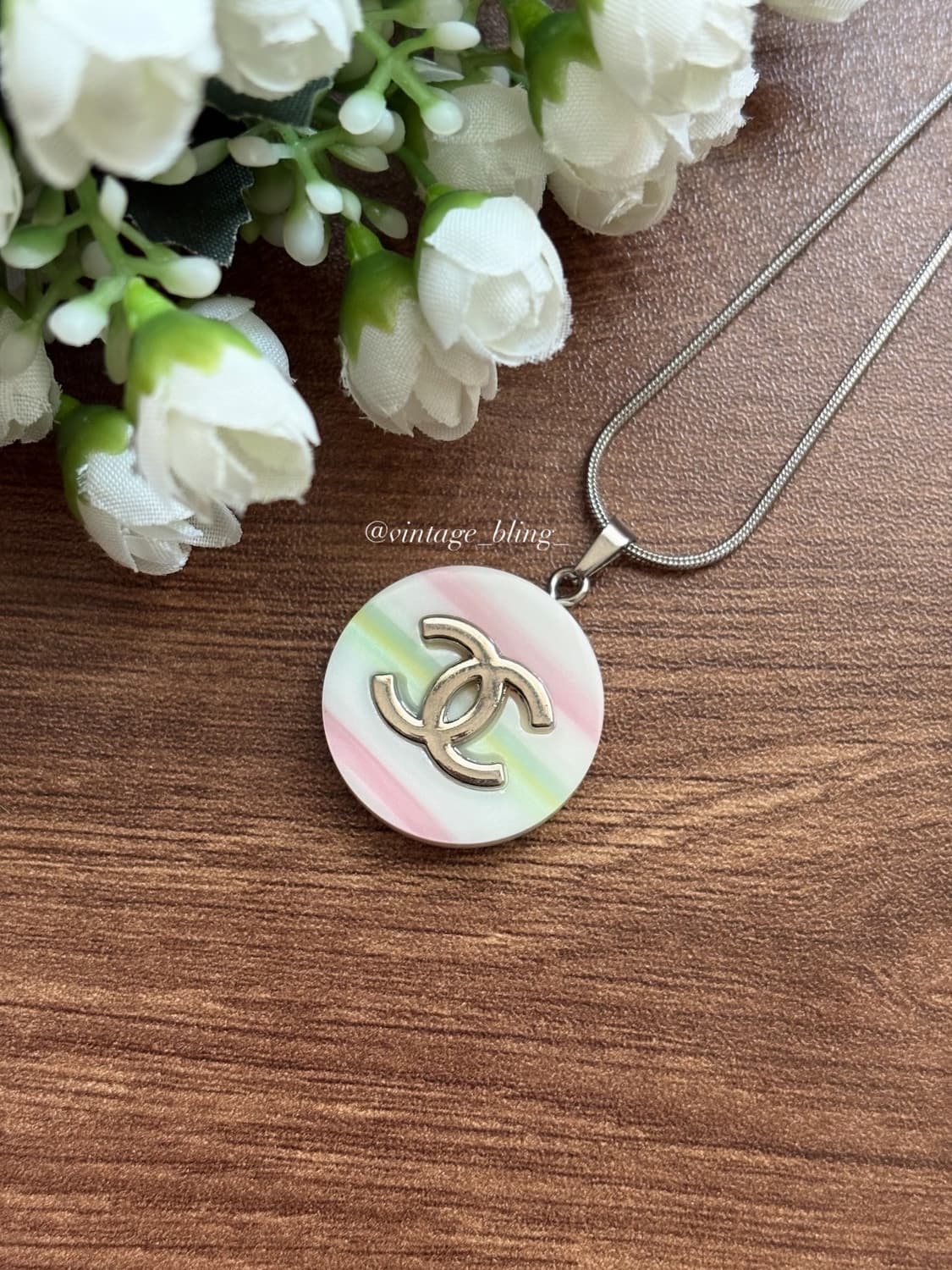샤넬 파스텔 레인보우 실버 스네이크 목걸이  상품이미지1