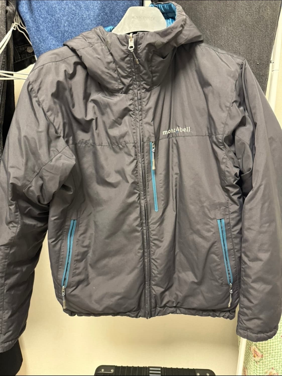 몽벨 경량 패딩 리버시블 다운 자켓 100 상품이미지1