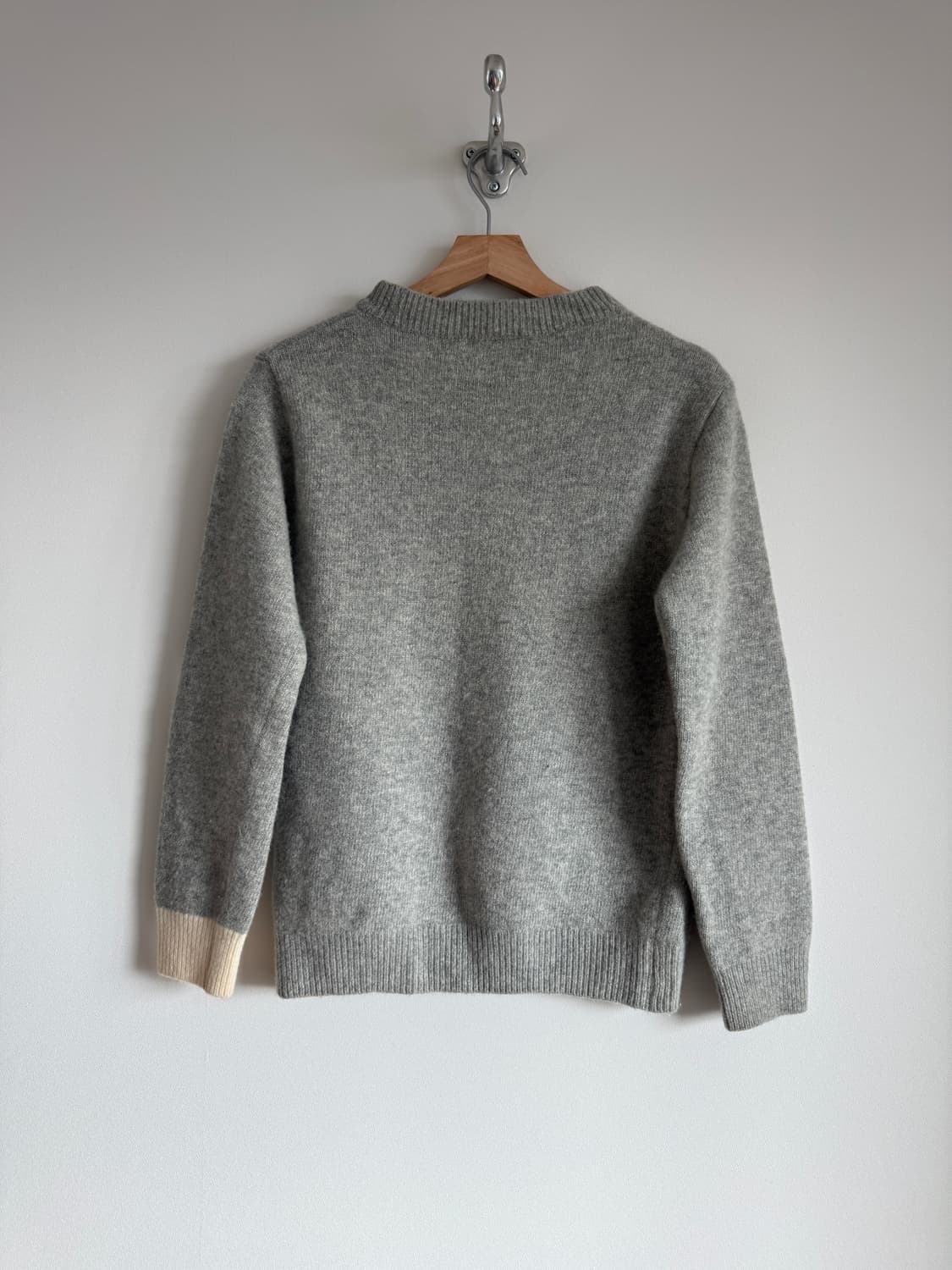 raw 미키마우스 램스울 니트 상품이미지4