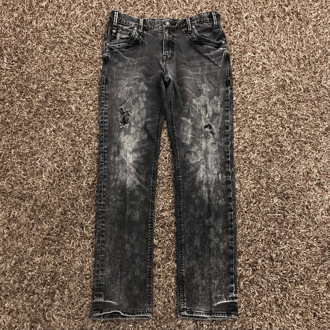 버커루 흑청 워싱 디스트로이드 디스 데님 팬츠 상품이미지1