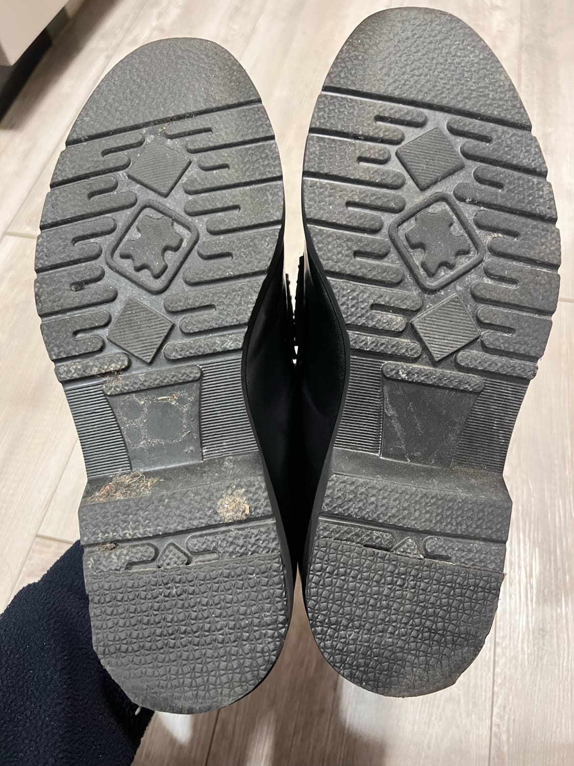 금강제화 리갈 로퍼 255(260-65) 정가 30 거의 새것 반값 판매 상품이미지3