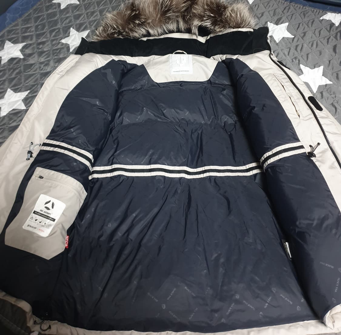 블랙야크 고어텍스 엣지스톰 실버폭스퍼 덕다운 패딩 (XL) 상품이미지4