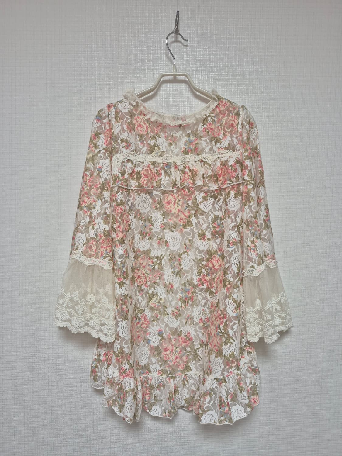 리즈리사 Chambre a couche 오프화이트 로브가디건 상품이미지4