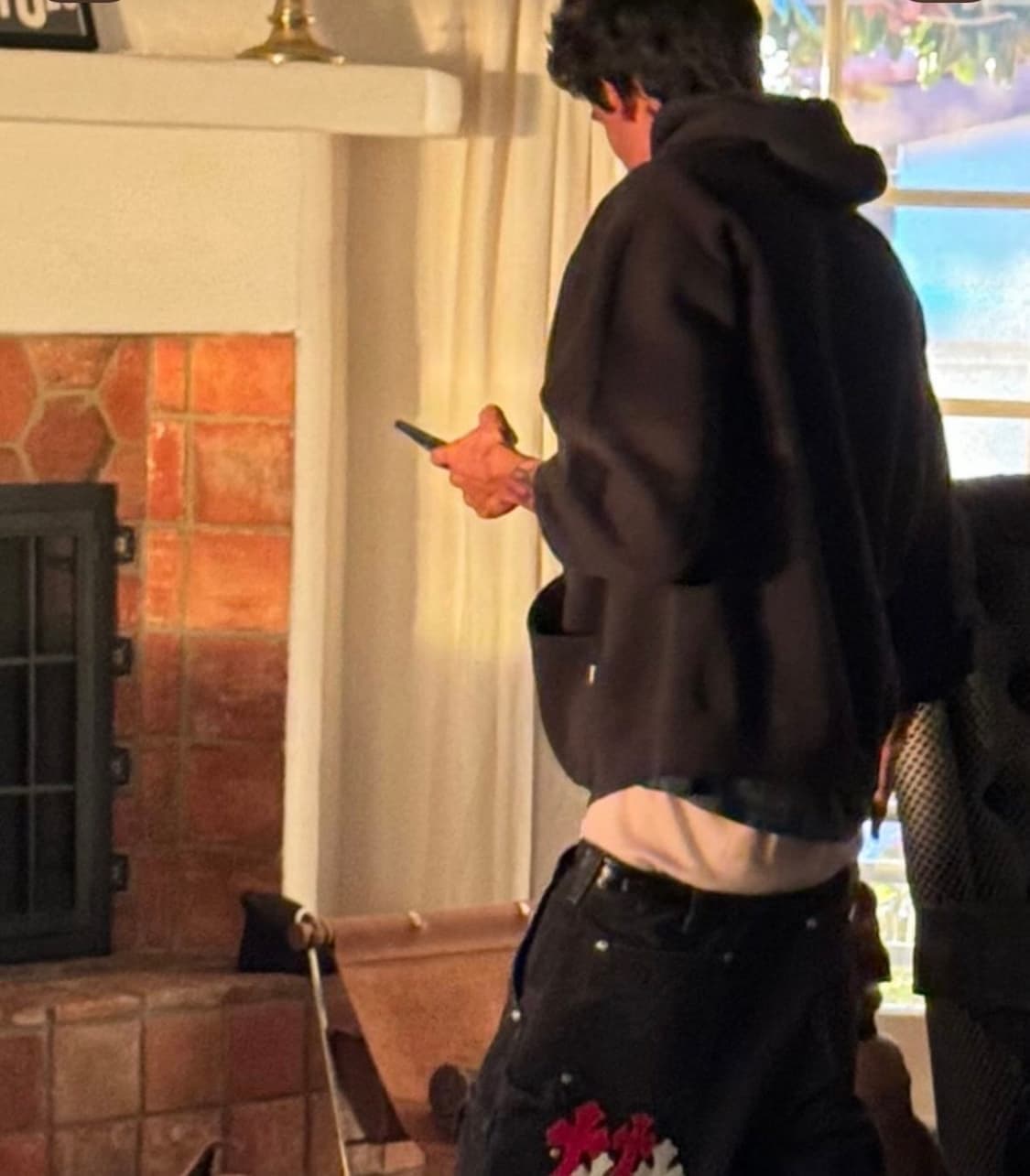 [M] 아킴보클럽 후드 페이디드블랙 상품이미지1