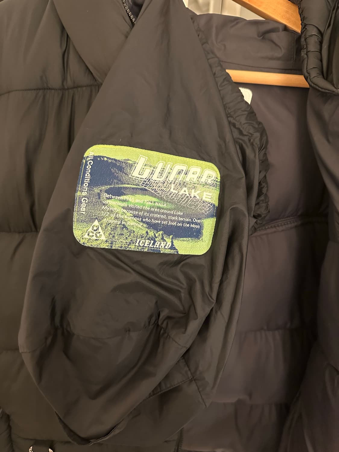 나이키 ACG 루나레이크 패딩 블랙 S 상품이미지8