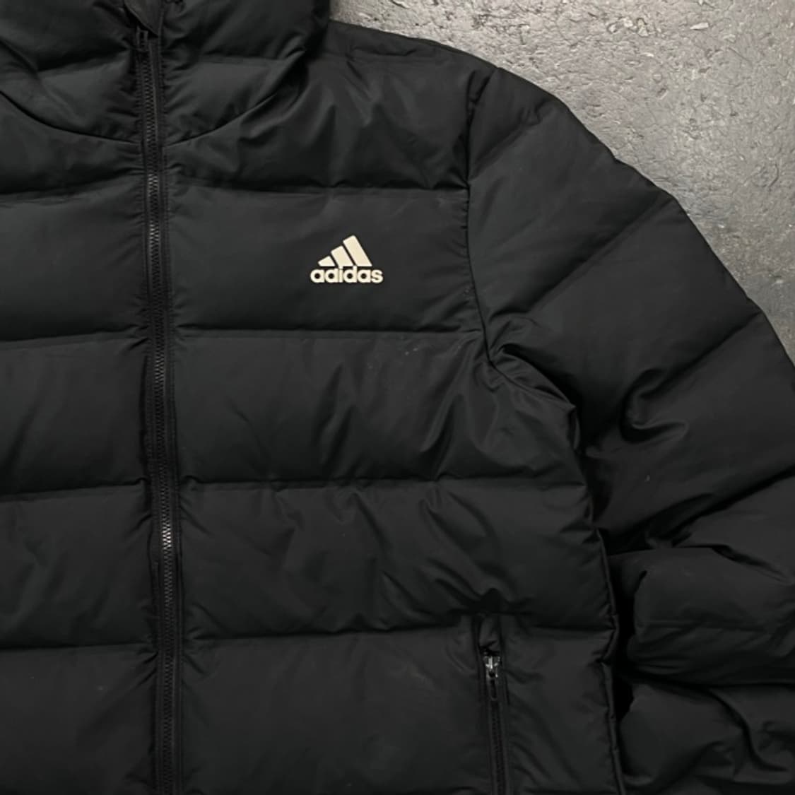 100 아디다스 경량패딩  상품이미지2