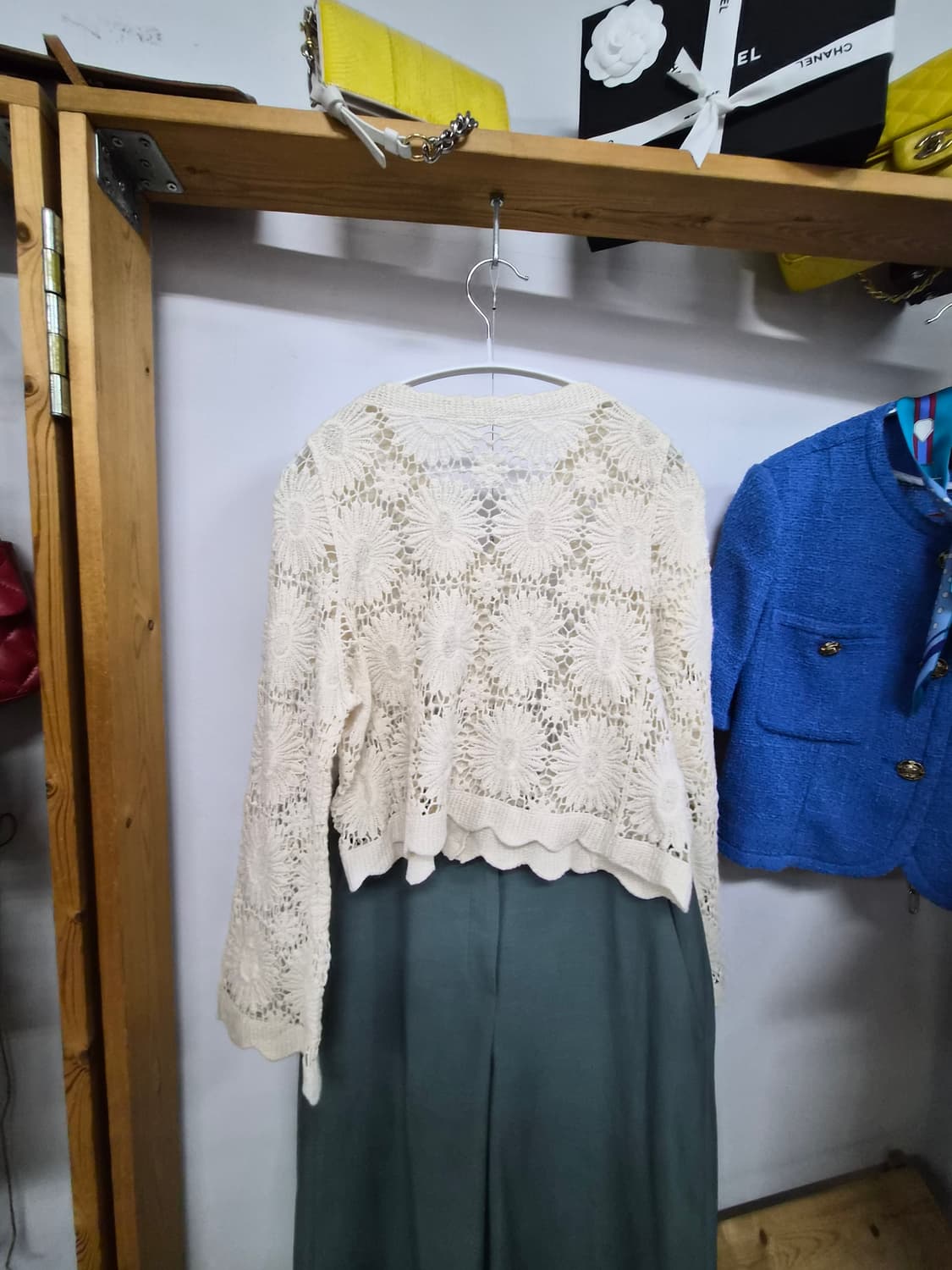 에스닉 자수  크로셰 가디건. 세컨플로어 춘하팬츠 상품이미지5