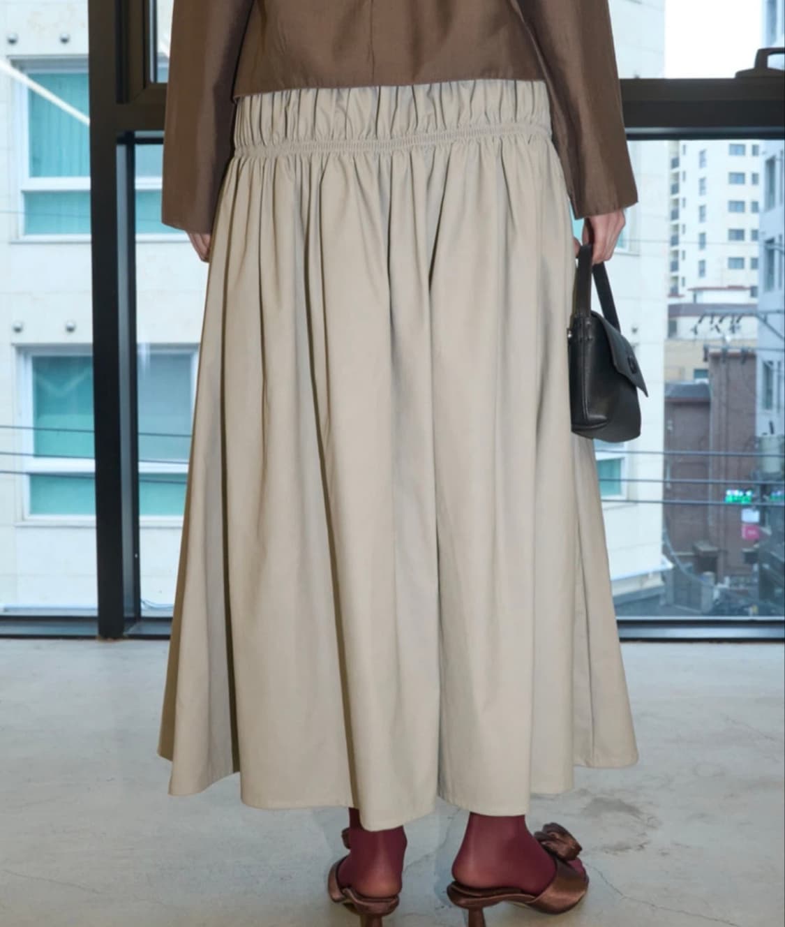 피키소사이어티 셔링 레더 롱 스커트 상품이미지2