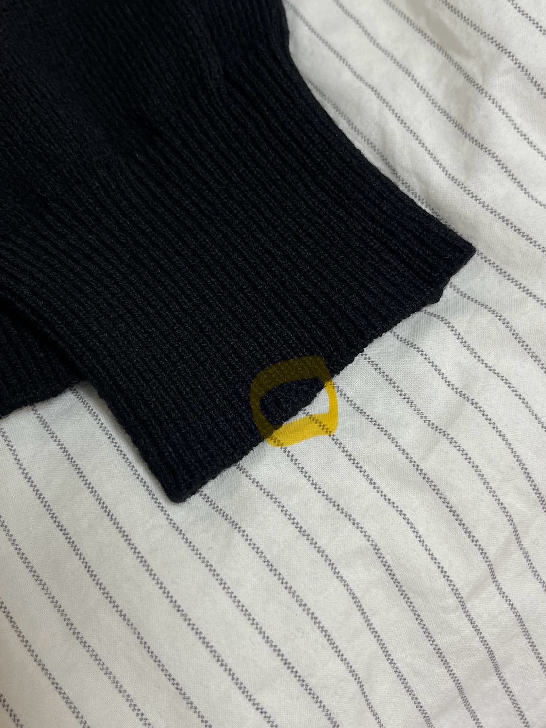 꼼데가르송 블랙와펜 가디건 상품이미지7