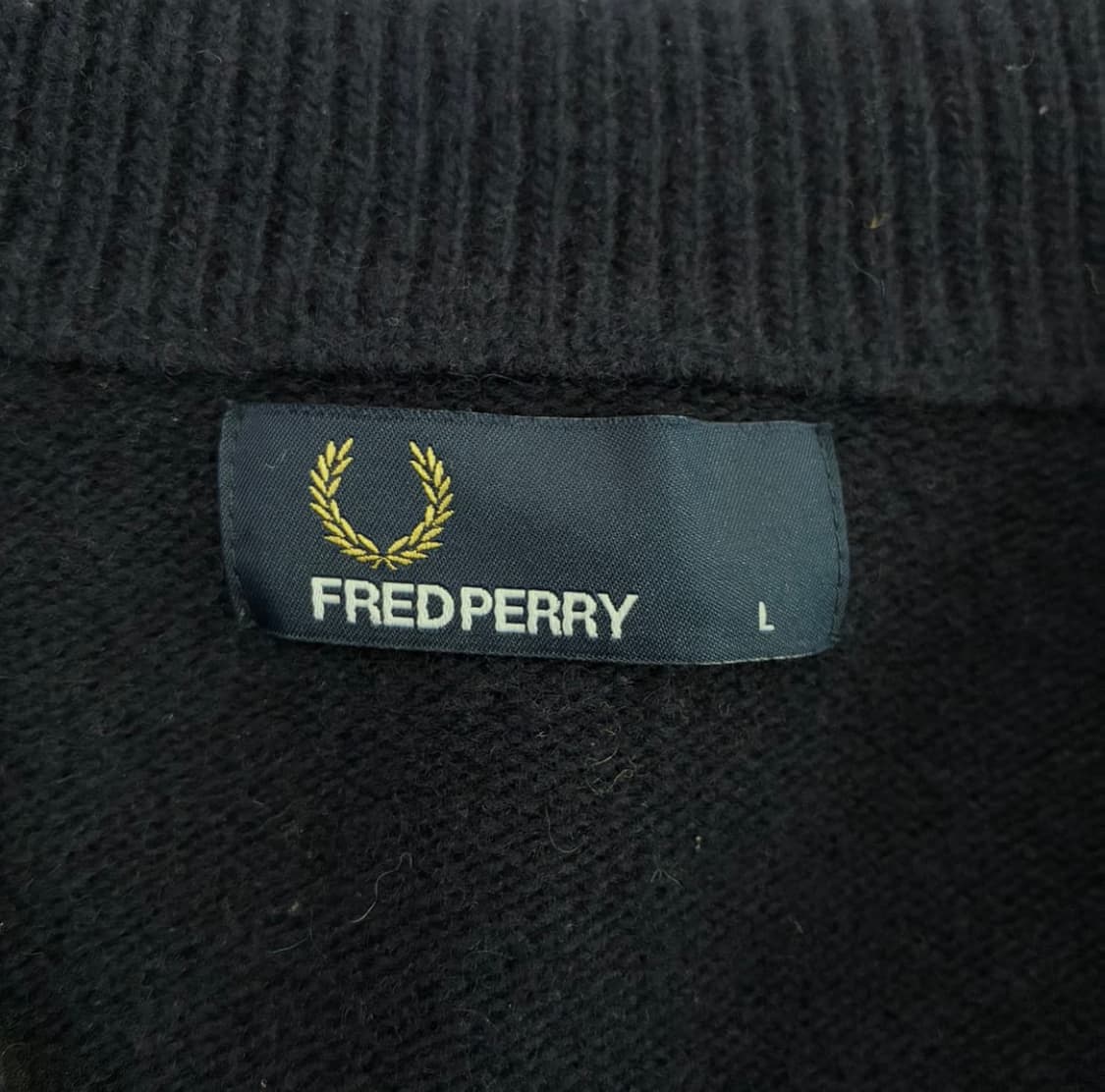 FredPerry 프레드페리 네이비 버튼 니트 가디건 상품이미지4