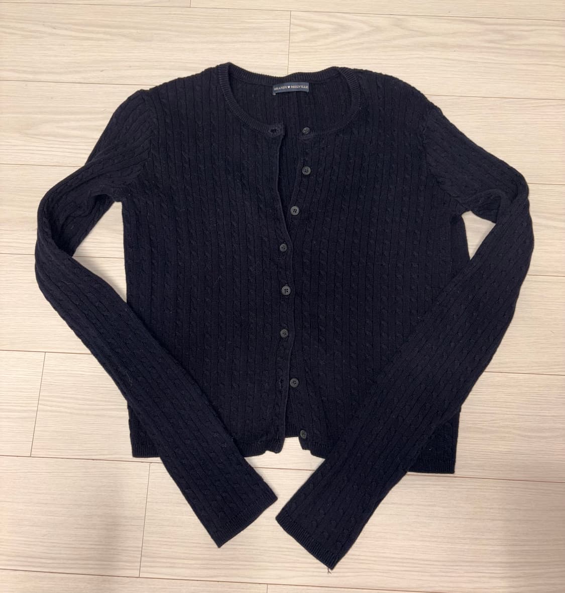 Brandy Melville 브랜디 멜빌 가디건 상품이미지1