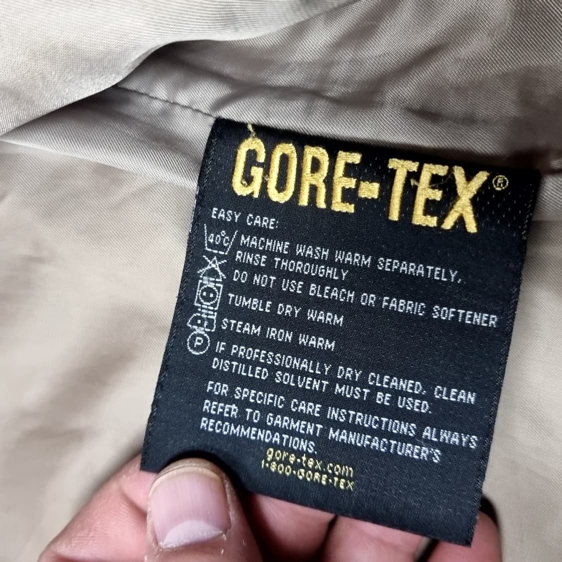 레트로 빈티지 아식스 고어텍스 자켓 카키색(100) 상품이미지7