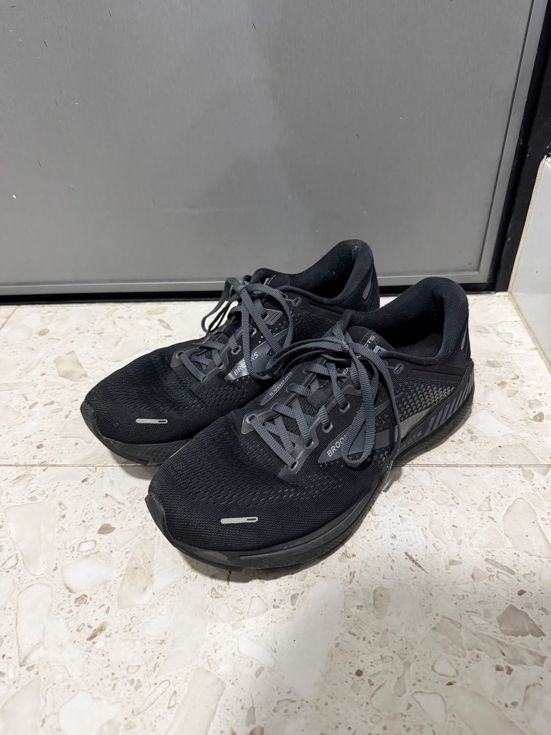 [285] 브룩스러닝 아드레날린 22 상품이미지1