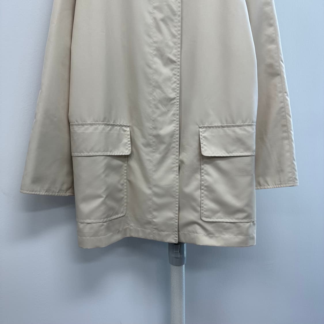 버버리 영국판 정품 체크 디테일 맥코트 드라이완 상품이미지4