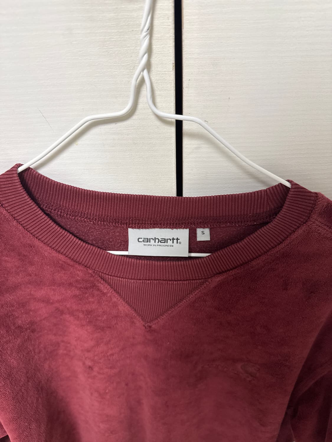 칼하트 버건디 맨투맨 상품이미지3